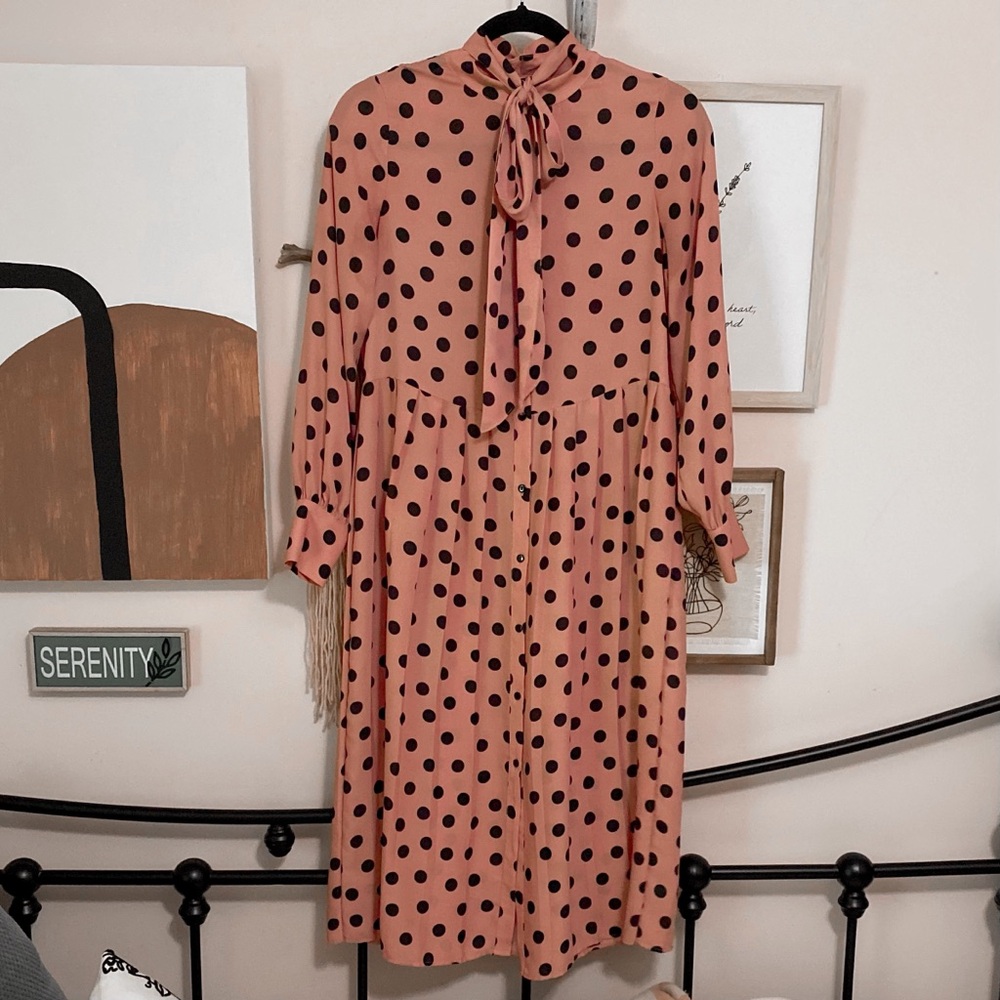 ☽ pink, polka dot top